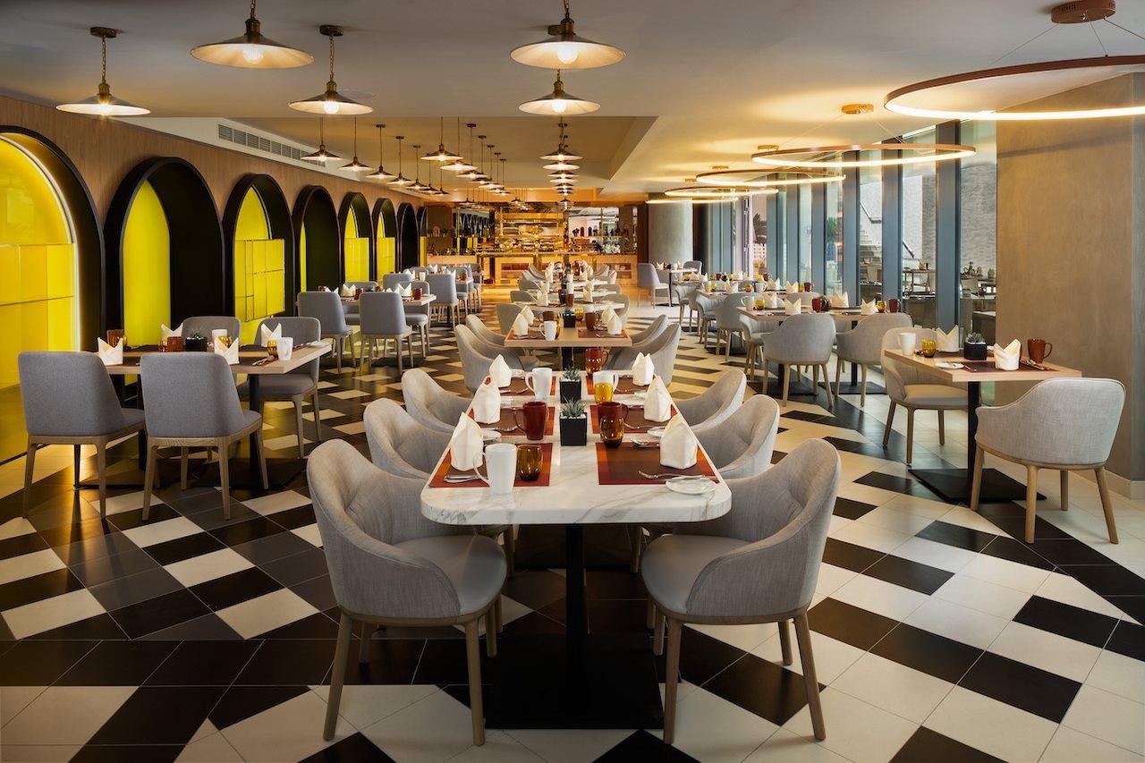 มิลเลนเนียม เอเตรีย บิสซิเนส เบย์ Aparthotel ดูไบ ภายนอก รูปภาพ The restaurant