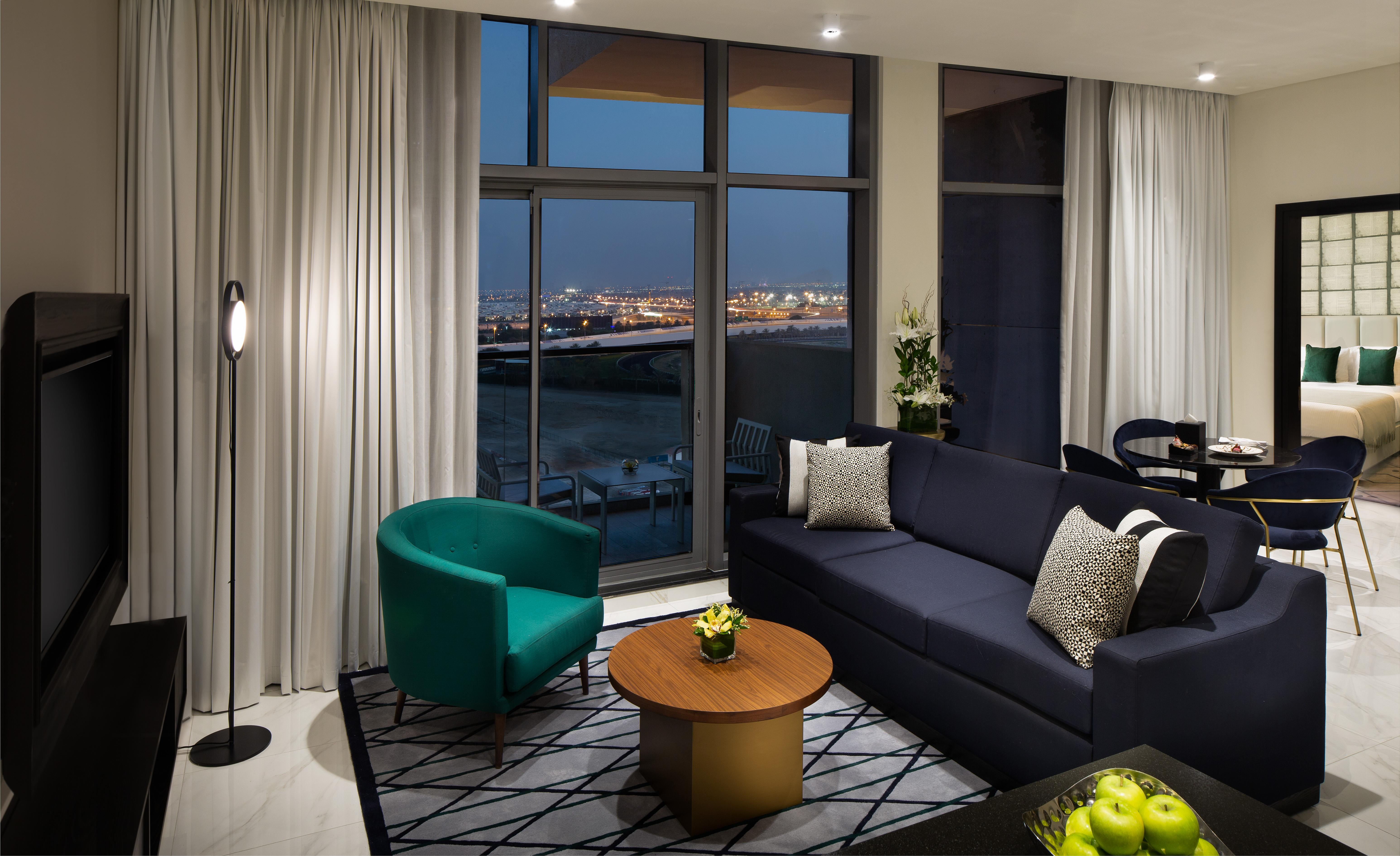 มิลเลนเนียม เอเตรีย บิสซิเนส เบย์ Aparthotel ดูไบ ภายนอก รูปภาพ A living room at the Ritz-Carlton, Downtown, Los Angeles